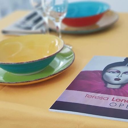 Il Museo Di Teresa Piazza Del Teatro Centrale Агридженто Екстериор снимка