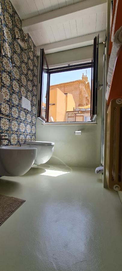 Il Museo Di Teresa Piazza Del Teatro Centrale Агридженто Екстериор снимка